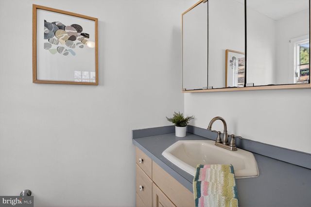 7905 SLEAFORD PL, Bethesda, MD 20814