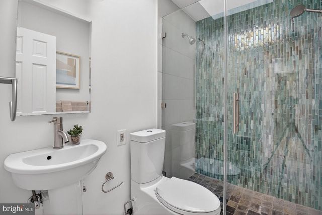 7905 SLEAFORD PL, Bethesda, MD 20814