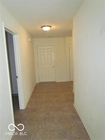 11046 Cool Winds Way, Fishers, IN 46037