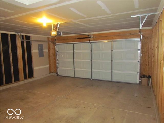 11046 Cool Winds Way, Fishers, IN 46037