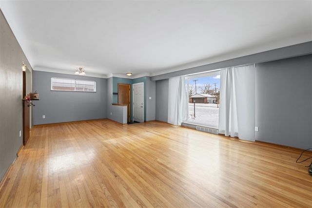 14284 Arcola Street, Livonia, MI 48154