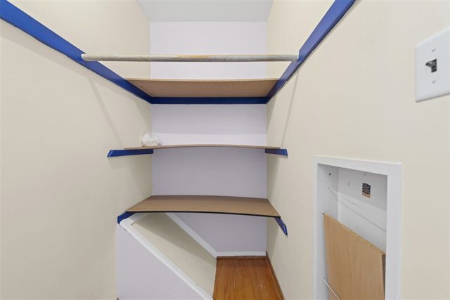 14284 Arcola Street, Livonia, MI 48154