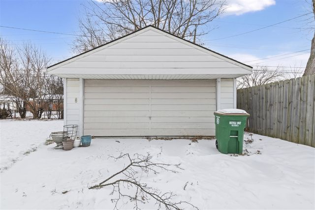 14284 Arcola Street, Livonia, MI 48154