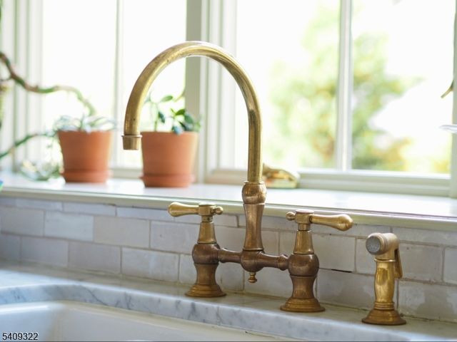 42 Euclid Ave, Maplewood Twp., NJ 07040