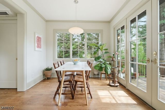 42 Euclid Ave, Maplewood Twp., NJ 07040