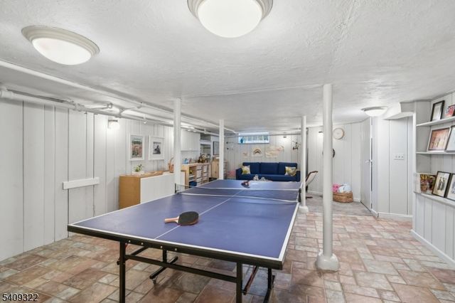 42 Euclid Ave, Maplewood Twp., NJ 07040