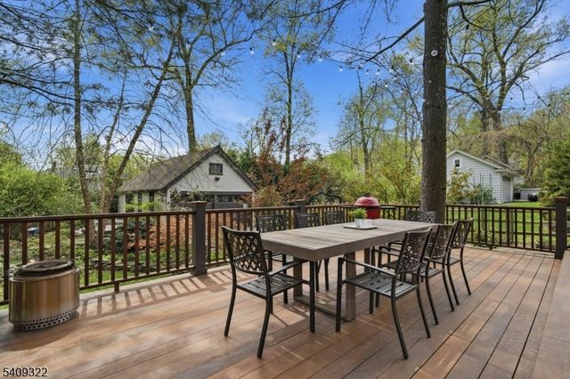 42 Euclid Ave, Maplewood Twp., NJ 07040