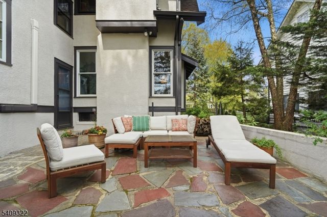 42 Euclid Ave, Maplewood Twp., NJ 07040