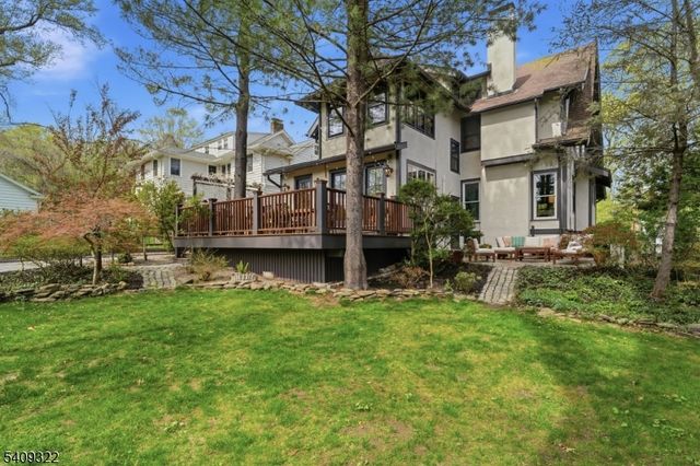 42 Euclid Ave, Maplewood Twp., NJ 07040