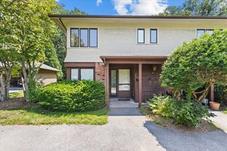 10 Wrisley Ct Unit 10, Essex Junction, VT 05452