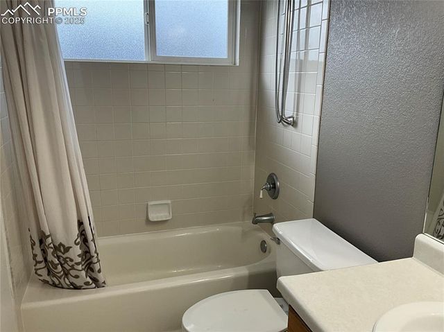 5480 Flag Way, Colorado Springs, CO 80919