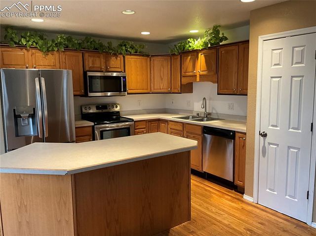 5480 Flag Way, Colorado Springs, CO 80919