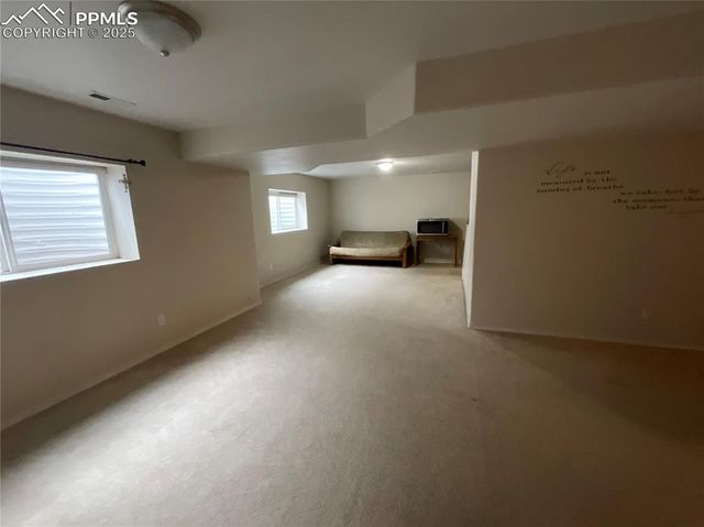 5480 Flag Way, Colorado Springs, CO 80919