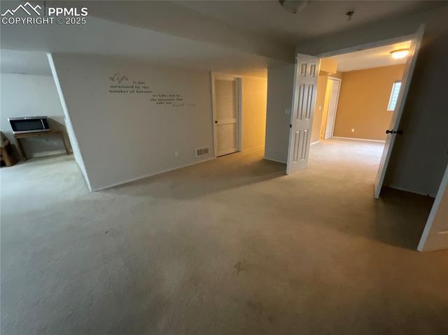 5480 Flag Way, Colorado Springs, CO 80919