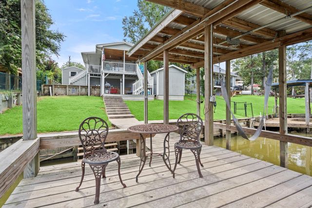 69 Key Largo Loop, Point Blank, TX 77364