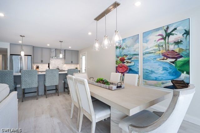 2850 Gulf Shore BLVD N 102, Naples, FL 34103