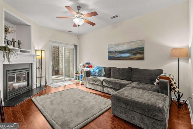 3385 Thornbridge Drive, Powder Springs, GA 30127