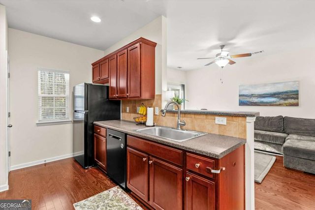 3385 Thornbridge Drive, Powder Springs, GA 30127