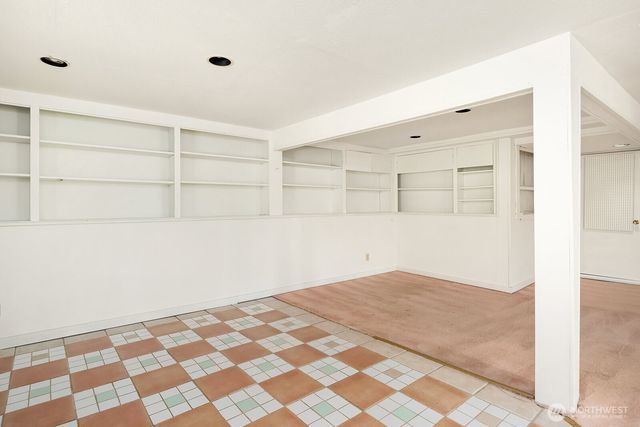 3621 81st Avenue SE, Mercer Island, WA 98040