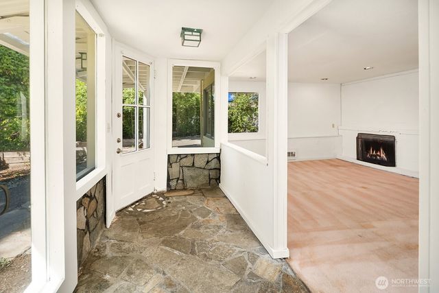 3621 81st Avenue SE, Mercer Island, WA 98040
