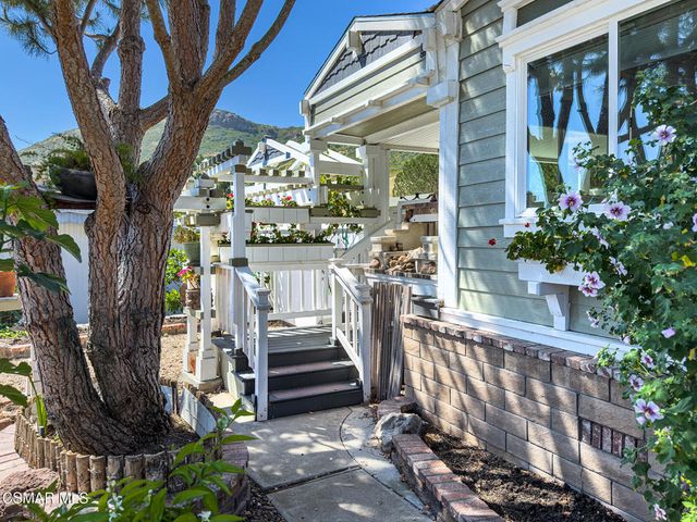 295 El Cielo, Newbury Park, CA 91320