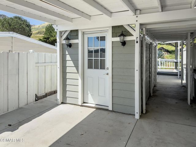 295 El Cielo, Newbury Park, CA 91320