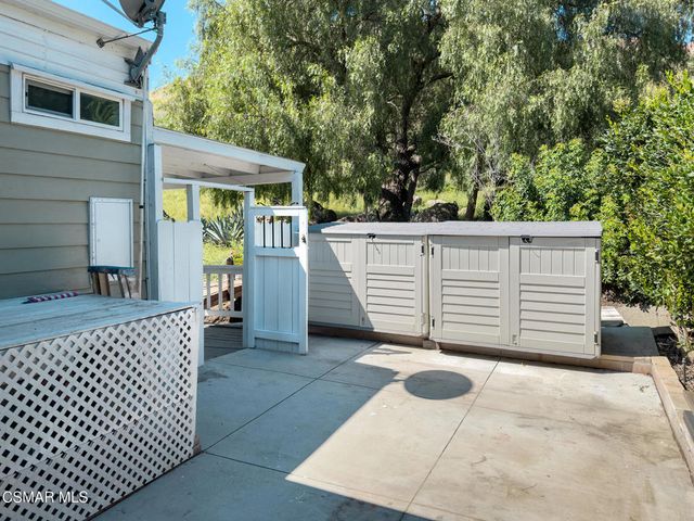 295 El Cielo, Newbury Park, CA 91320