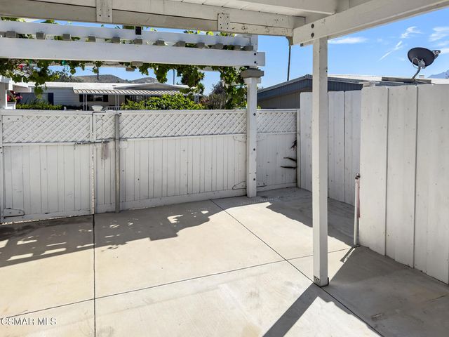 295 El Cielo, Newbury Park, CA 91320