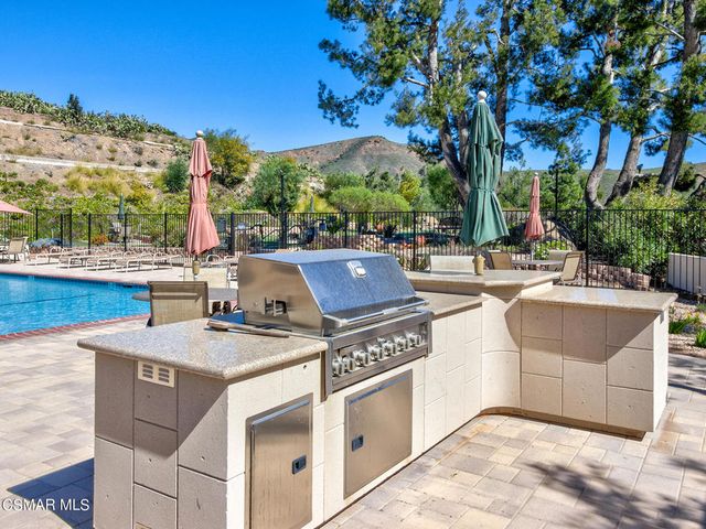 295 El Cielo, Newbury Park, CA 91320