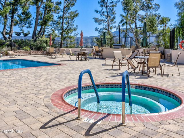 295 El Cielo, Newbury Park, CA 91320