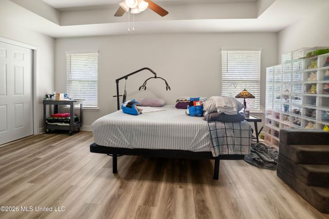 6285 Emerald Lk Drive, Biloxi, MS 39532