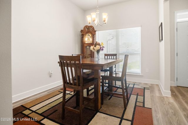 6285 Emerald Lk Drive, Biloxi, MS 39532