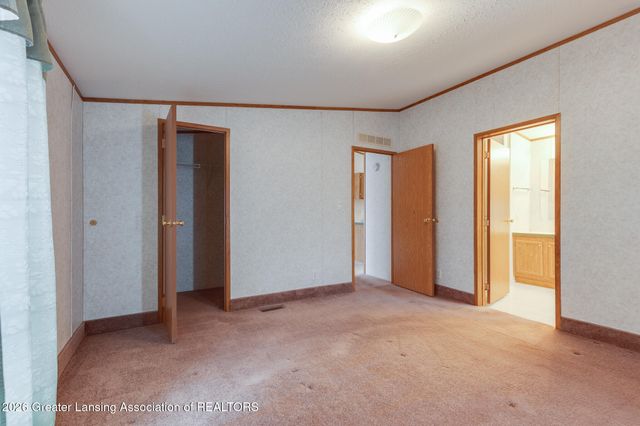 841 Ottawa Court, Charlotte, MI 48813