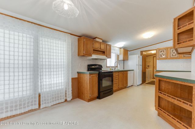 841 Ottawa Court, Charlotte, MI 48813