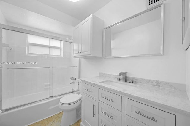 2320 NW 73rd Avenue, Sunrise, FL 33313
