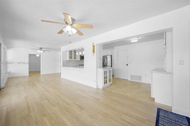 2320 NW 73rd Avenue, Sunrise, FL 33313