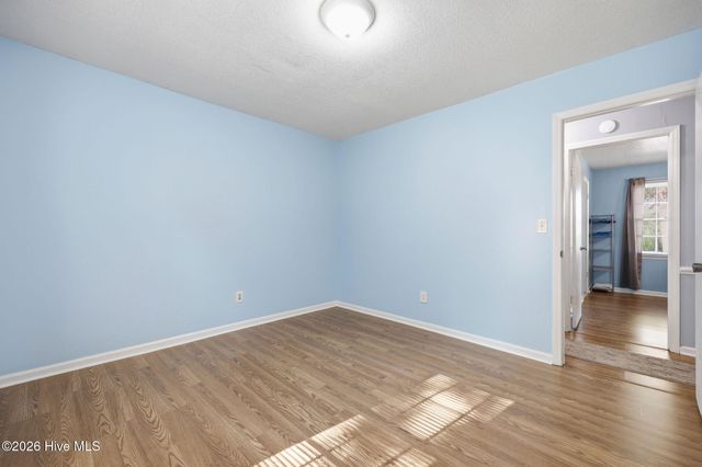 1704 Farmgate Road, Kinston, NC 28504