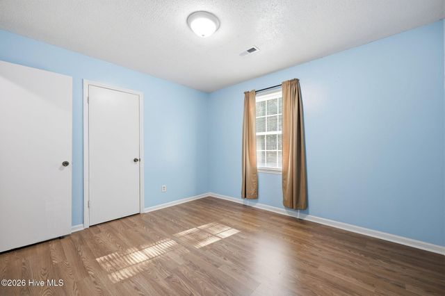 1704 Farmgate Road, Kinston, NC 28504
