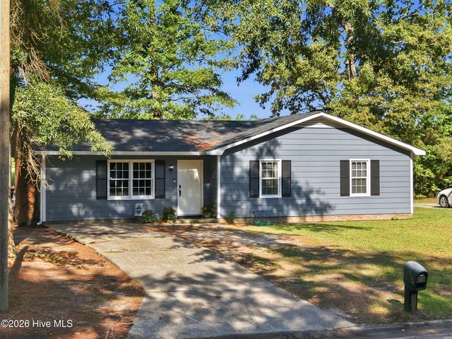 1704 Farmgate Road, Kinston, NC 28504