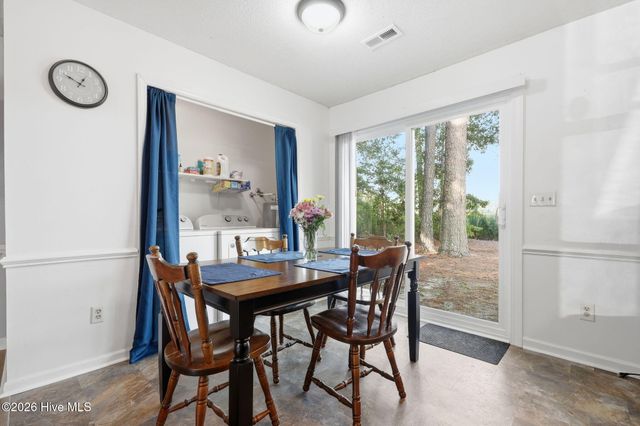 1704 Farmgate Road, Kinston, NC 28504