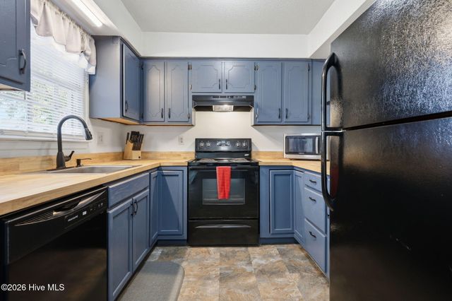1704 Farmgate Road, Kinston, NC 28504