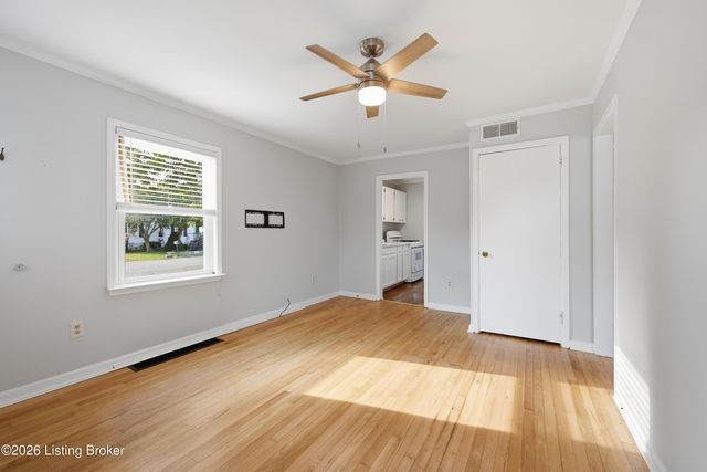 148 Eastview Cir, Shelbyville, KY 40065