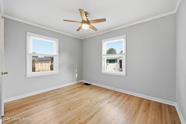 148 Eastview Cir, Shelbyville, KY 40065