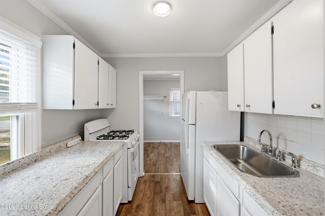 148 Eastview Cir, Shelbyville, KY 40065