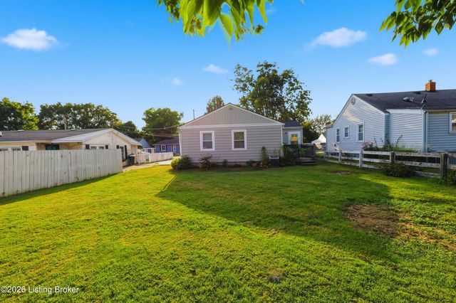 148 Eastview Cir, Shelbyville, KY 40065