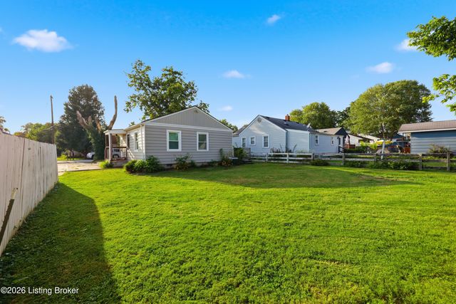 148 Eastview Cir, Shelbyville, KY 40065