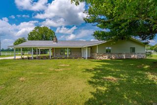 2444 Metzger Road, Boonville, IN 47601