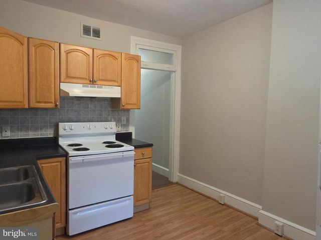 141 S MULBERRY ST, Hagerstown, MD 21740