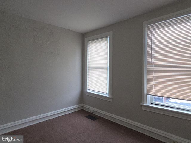 141 S MULBERRY ST, Hagerstown, MD 21740