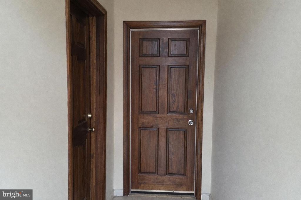 141 S MULBERRY ST, Hagerstown, MD 21740